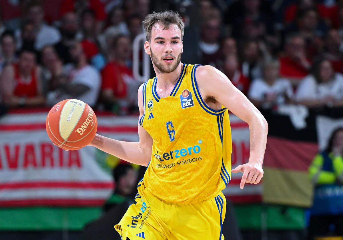 Basketball-Bundesliga - Alba Berlin startet mit Auswärtspleite in die Playoffs - Sport