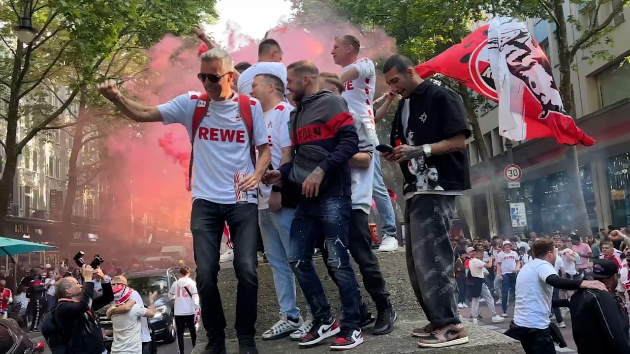 Aufstieg, Titel und Ekstase!: So wild feiern die Köln-Fans | News