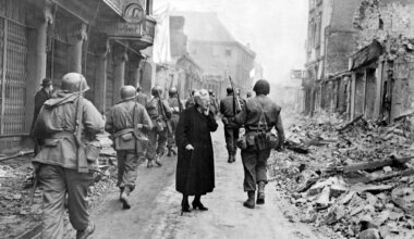 80 Jahre Kriegsende: Drei Bücher über den Alltag zwischen Katastrophe und Neubeginn 1945. - Politik