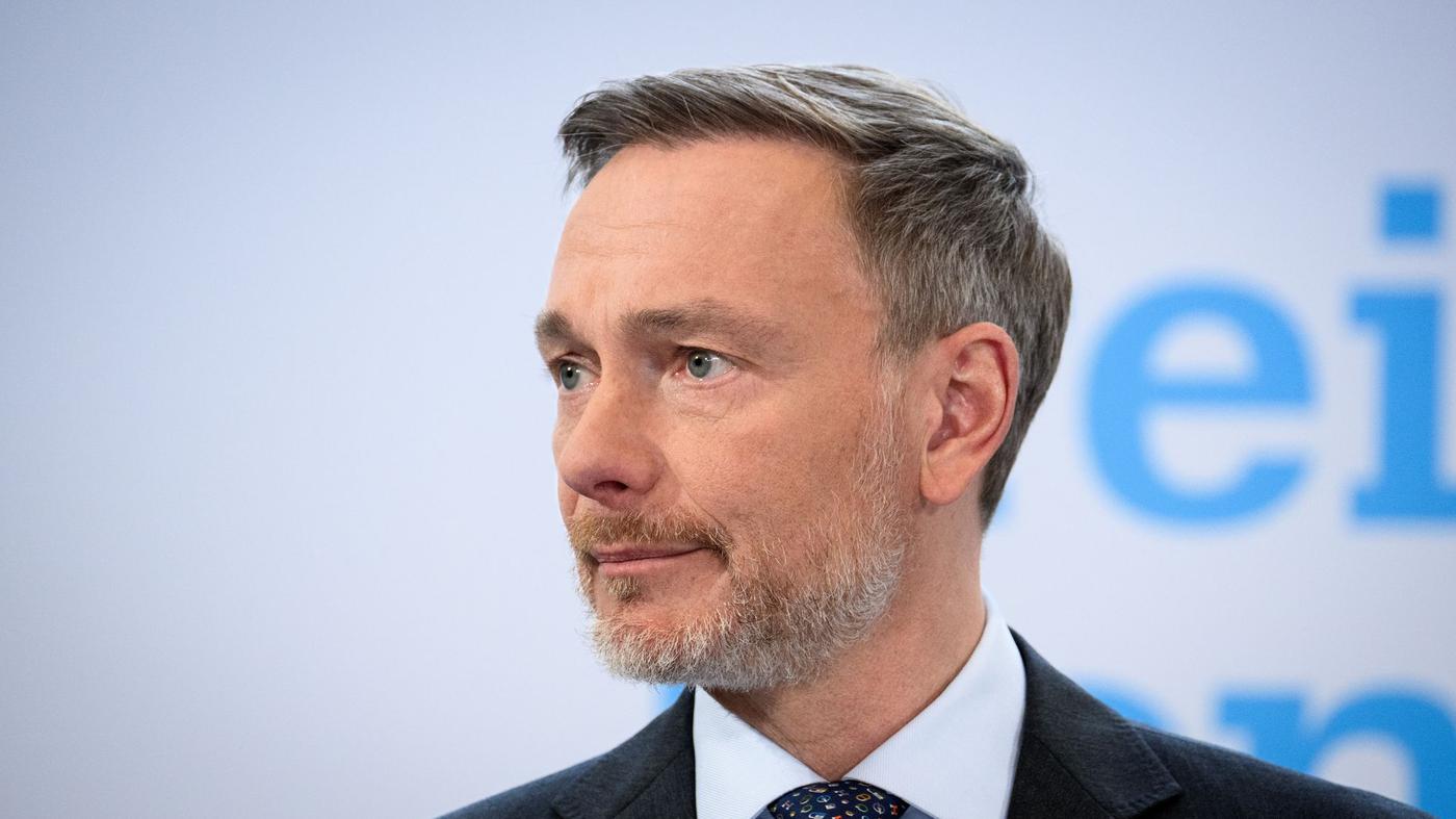 Christian Linder wird jetzt Redner und Autor