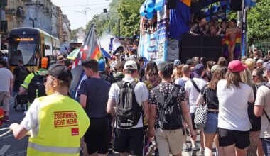 CSD Dresden: Queere Gegendemo protestiert gegen rechtsextremen Aufmarsch
