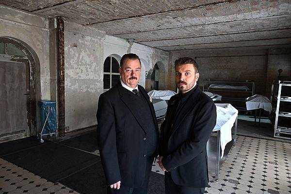 Berlin | Ein viel zu früher Abschied: «Sterben für Beginner»