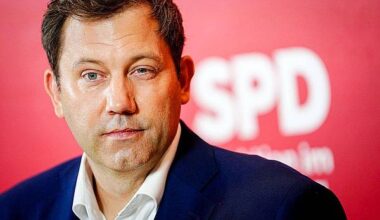 Berlin | Ein klarer Chef und viele neue Namen: Das SPD-Kabinett