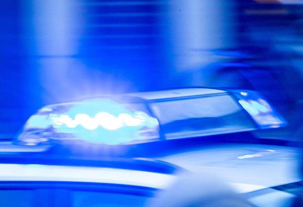 Berlin | Polizist in Berlin durch Messerangriff schwer verletzt