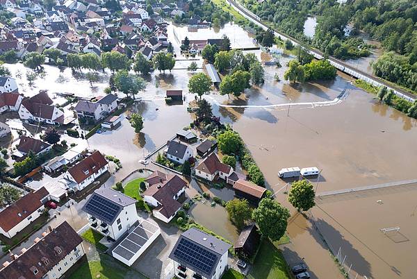 München/Stuttgart | Ein Jahr nach dem Hochwasser in Süddeutschland