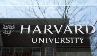 Washington | Medien: Trump will Harvard restliche Bundesmittel streichen