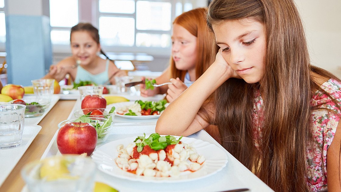 Eltern scheitern mit Eilantrag gegen Veggie-Schulessen