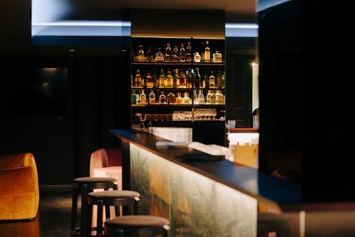 Estrel Berlin eröffnet New York Bar: Tageskarte
