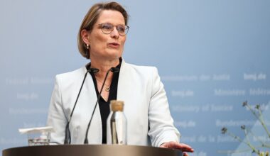 Neue Justizministerin kündigt gleich Vorhaben an