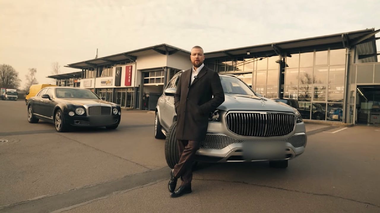 Ganz schön fett, Kollegah!: Rapper holt sich neuen Maybach in Sachsen ab | Regional