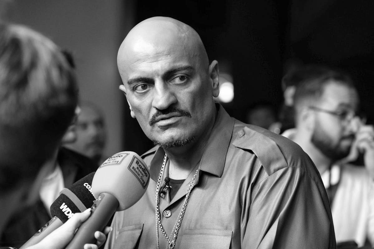 In den sozialen Medien trauern mehrere Kollegen um Giwar Hajabi.