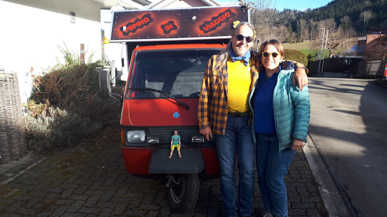 Ehepaar aus Baden-Württemberg: Nach Sizilien im kleinsten Wohnmobil der Welt | Regional