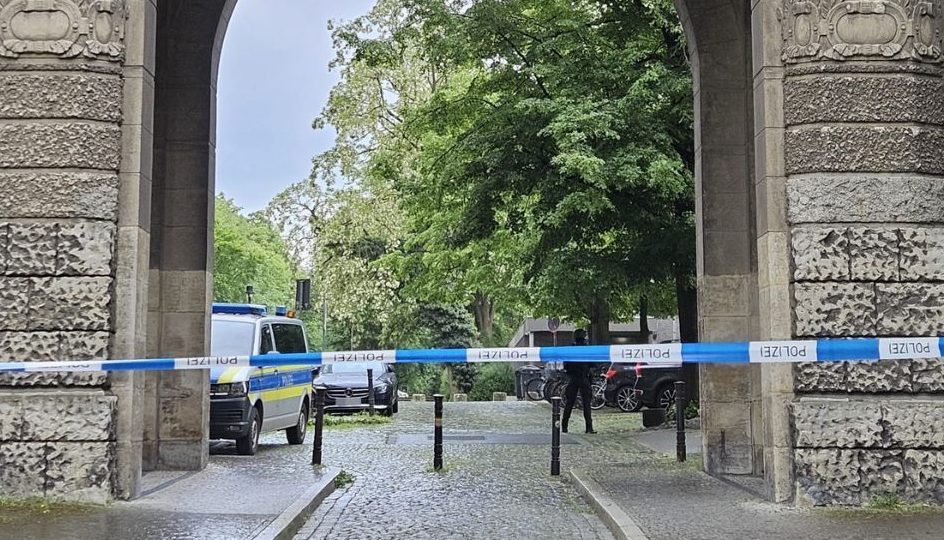 Braunschweig: Amok-Alarm an Schule! Polizei im Großeinsatz