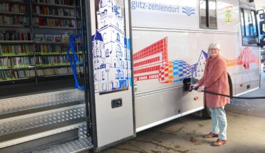 Bücherbus im Berliner Südwesten fährt jetzt mit altem Speiseöl