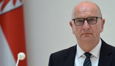 Brandenburgs Ministerpräsident Dietmar Woidke (SPD) spricht im Plenarsaal im Brandenburger Landtag in Potsdam