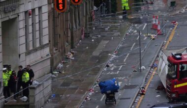 «Entsetzlich»: Auto fährt in Liverpool in Menschenmenge