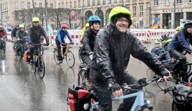 Fahrrad-Demo auf Dorstener und Herner Straße in Bochum