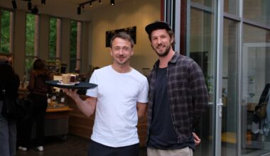 „La Maison“ bringt französische Cafékultur an den Herrfurthplatz