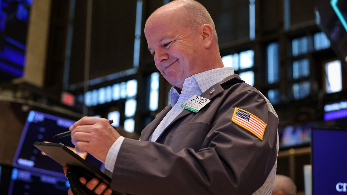 Kryptobörse Coinbase hebt ab: Tech-Werte legen weiter kräftig zu