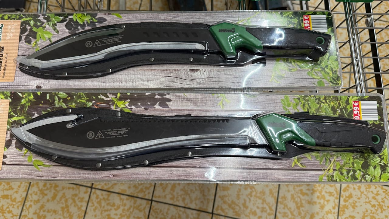 Supermarkt verkauft Macheten für 9,99 Euro | Regional