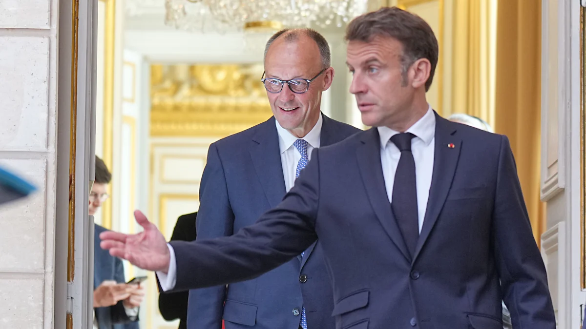 Friedrich Merz in Paris: Neustart mit Emmanuel Macron - Politik