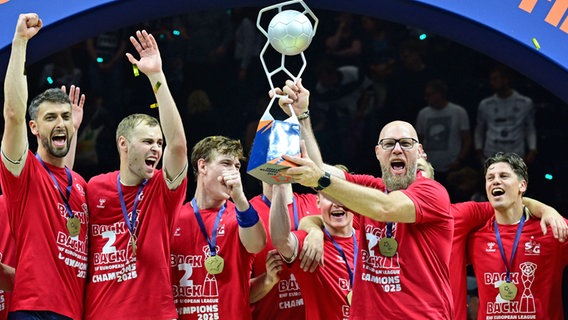 Jubel bei den Flensburger Handballern © Witters 