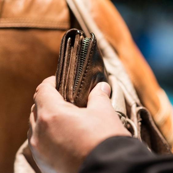Taschendiebstahl in Essen: Bande von Frauen festgenommen