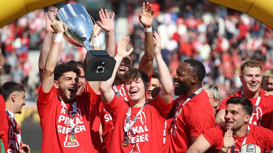 FSA-Pokal: Hallescher FC zittert sich zum Pokalsieg