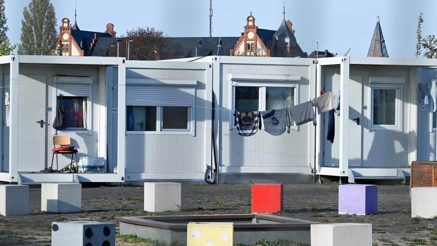2500 Plätze weniger für Geflüchtete als ursprünglich vorgesehen