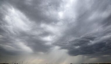 Sommerliche Temperaturen und Gewitter am Wochenende