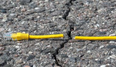 Glasfaserkabel bei Bauarbeiten beschädigt: Tausende Kunden um Leipzig ohne Internet