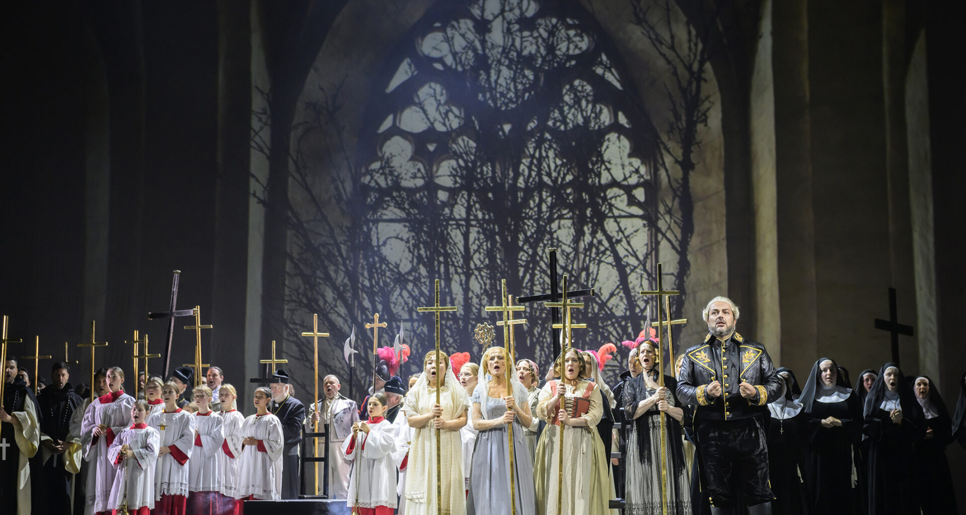 "Tosca" in Bonn/Galavorstellung am 3. Mai 2025 – DAS OPERNMAGAZIN