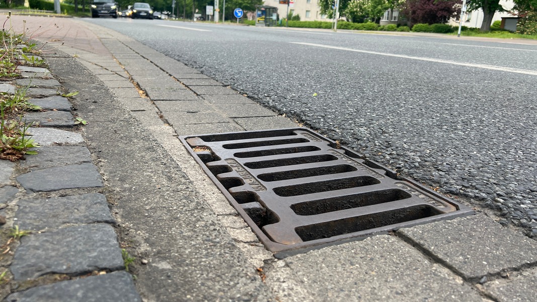 Mann stirbt in Gully in Braunschweig: Verlorener Ring war Auslöser | NDR.de - Nachrichten - Niedersachsen