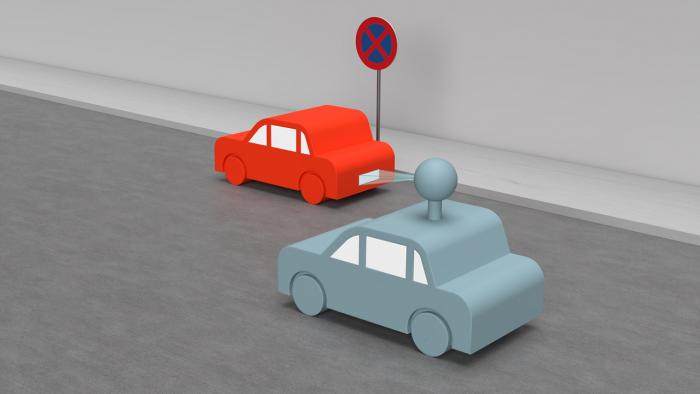 Auto mit Antennenmast scannt Kennzeichen eiens Autos im Halteverbot