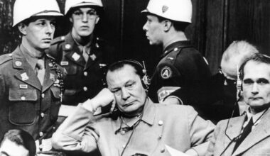 ”Überlebende Nazi-Größen waren erbärmlich”: Historiker im Interview - T-Online