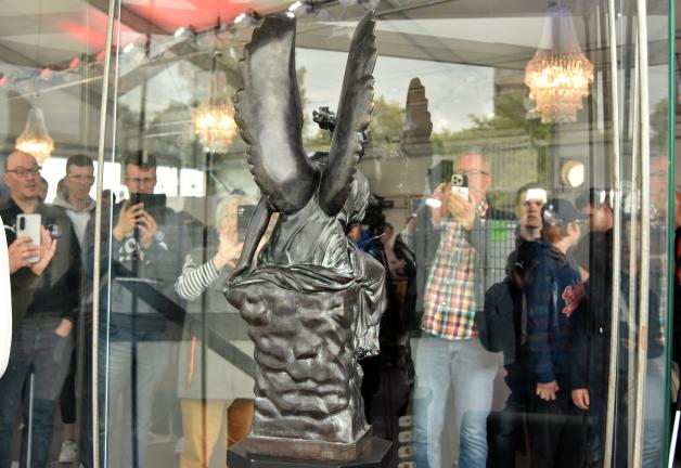 Objekt der Begierde: Die Victoria wurde aus allen Lagen fotografiert.