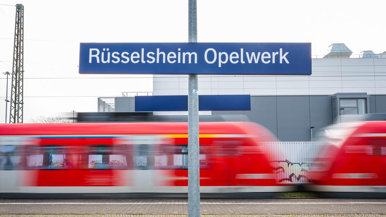 Hessen: Pendlerchaos im Rhein-Main-Gebiet: S8 und S9 fallen zwischen Wiesbaden und Kelsterbach wochenlang aus