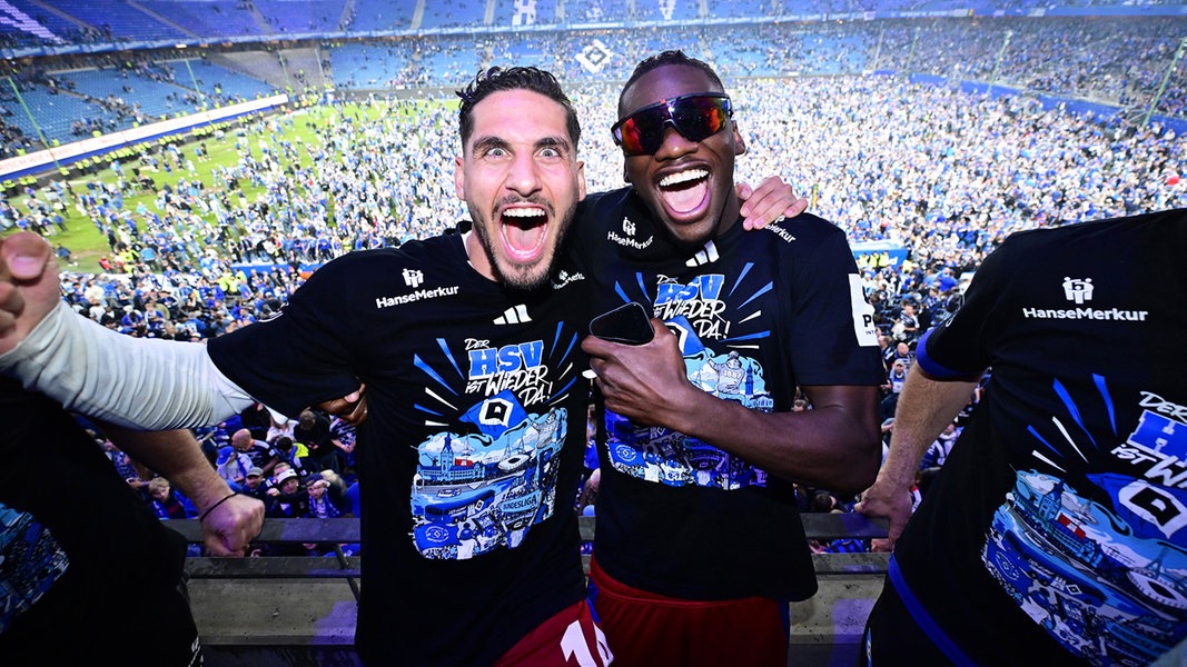 News-Blog zum HSV: Hamburg feiert eine wilde Aufstiegsparty | NDR.de - Sport