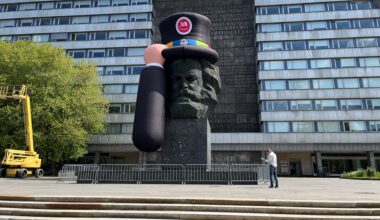 Marx trägt Kapitalisten-Hut: Hutfestival in Chemnitz gestartet