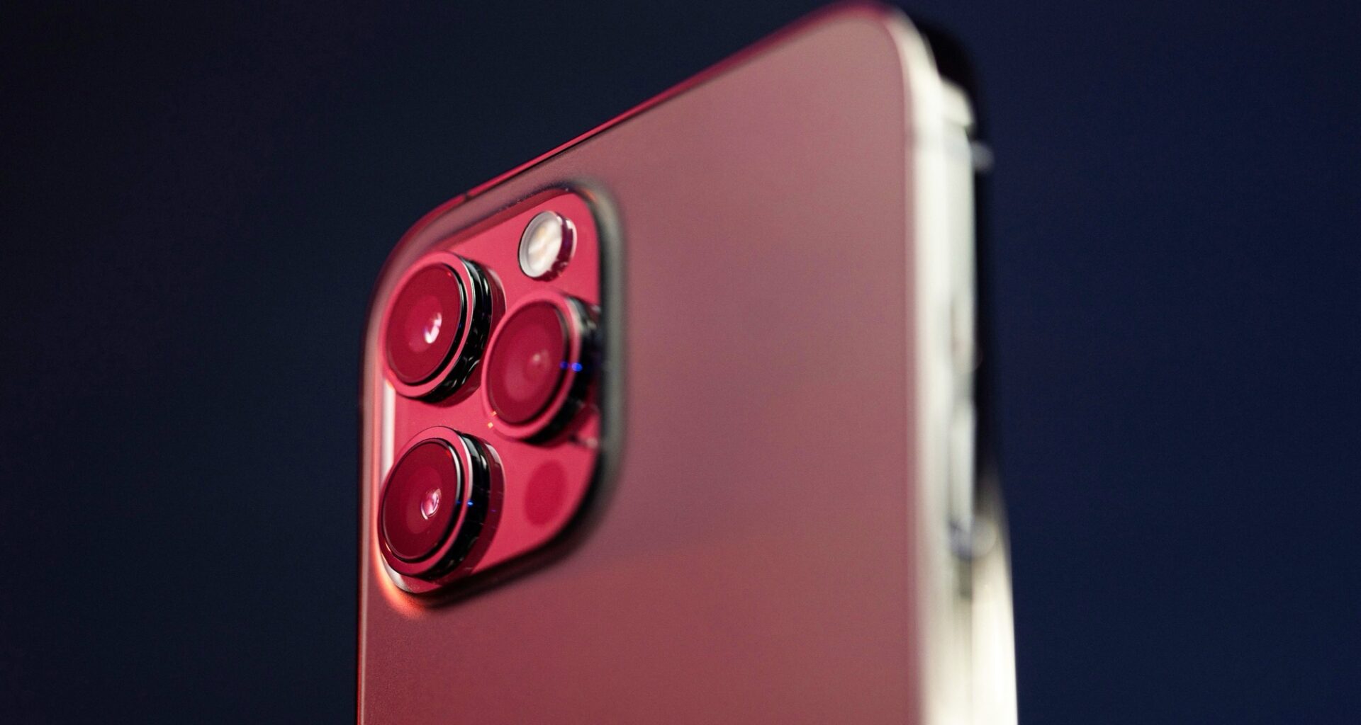 Apple iPhone 18 soll erst im Frühjahr 2027 starten, um Platz für iPhone Fold im September 2026 zu schaffen