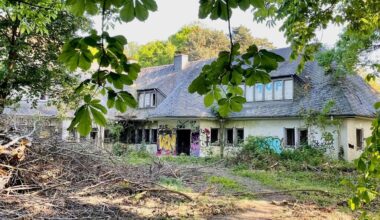 Verlassene Villa hat einen Geheimkeller