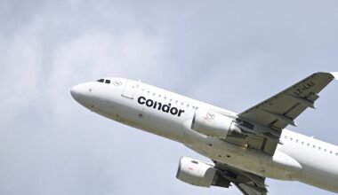Flughafen BER: Mitten im Flug - Pilot trifft folgenschwere Entscheidung