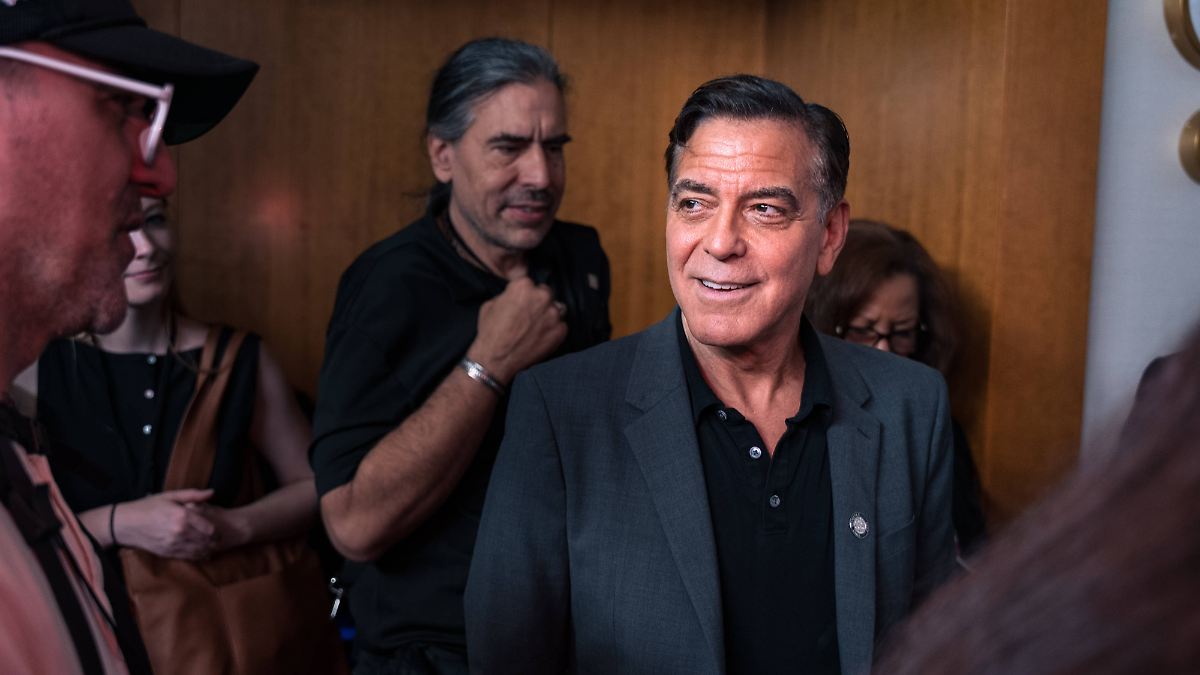 Fragen zu Bidens Gesundheit: George Clooney gerät mit "Fox News" aneinander