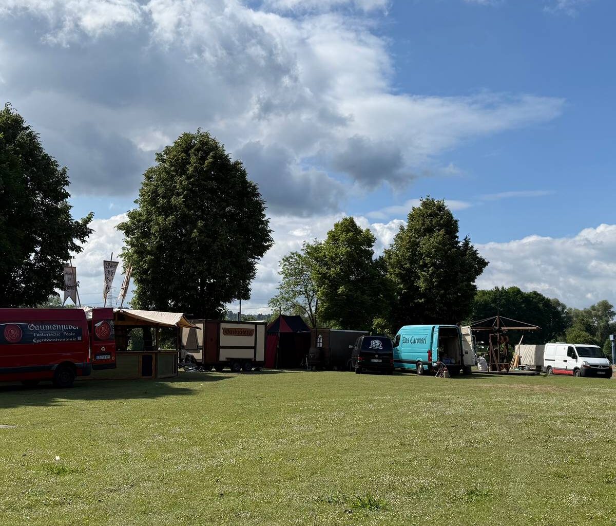 Wikingerschiffe und Mittelaltermarkt am Kemnader See in Bochum