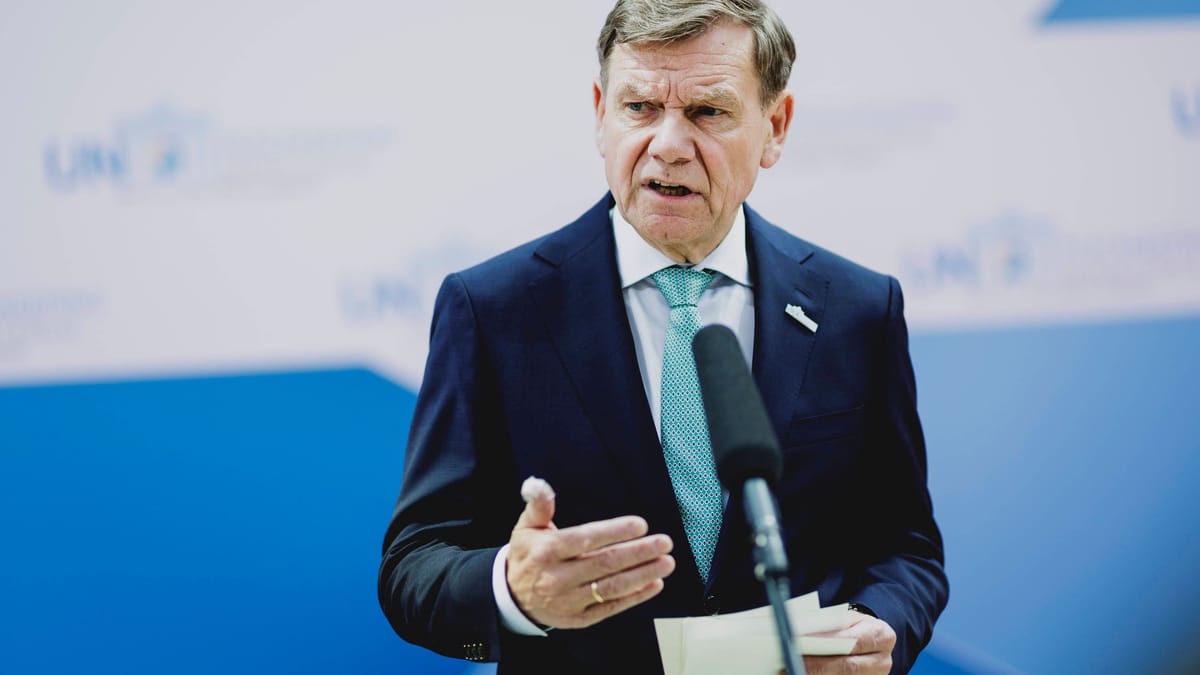 Außenminister Johann Wadephul warnt vor Putins Schattenflotte