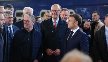 Merz, Macron und Starmer in Kiew eingetroffen