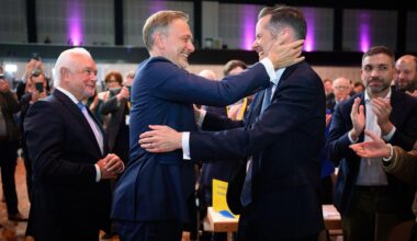 Nach Debakel bei Bundestagswahl: Dürr zum FDP-Chef gewählt