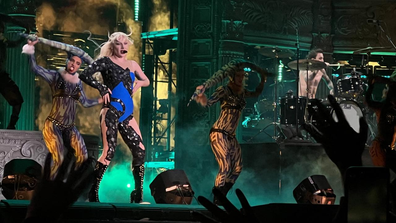 Lady Gaga tritt in Rio de Janeiro vor 2,1 Millionen Menschen auf