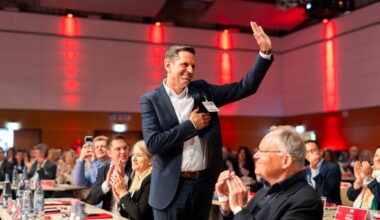SPD-Parteitag in Wolfenbüttel: Lies zum Landesvorsitzenden gewählt | NDR.de - Nachrichten - Niedersachsen