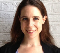 Biowissenschaftlerin Eleanor Stride macht Bakterien den Garaus (Foto: ox.ac.uk)